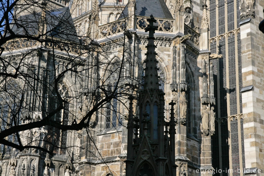 Detailansicht von Aachener Dom, Blick vom Münsterplatz