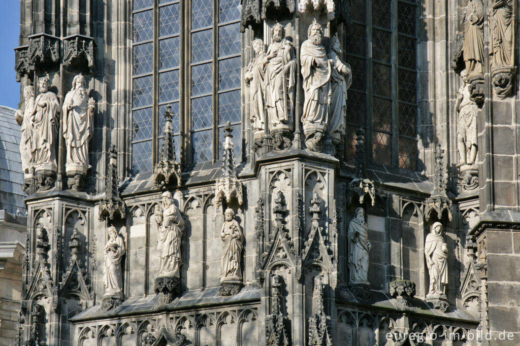 Aachener Dom, Blick vom Münsterplatz