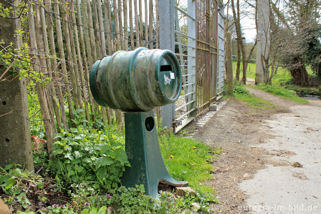 Detailansicht von Als Briefkasten bei der "Kupfermühle" in Hauset