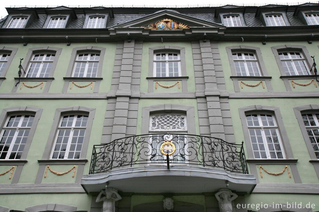 Detailansicht von Alte Hausfassaden in Monschau, Rureifel