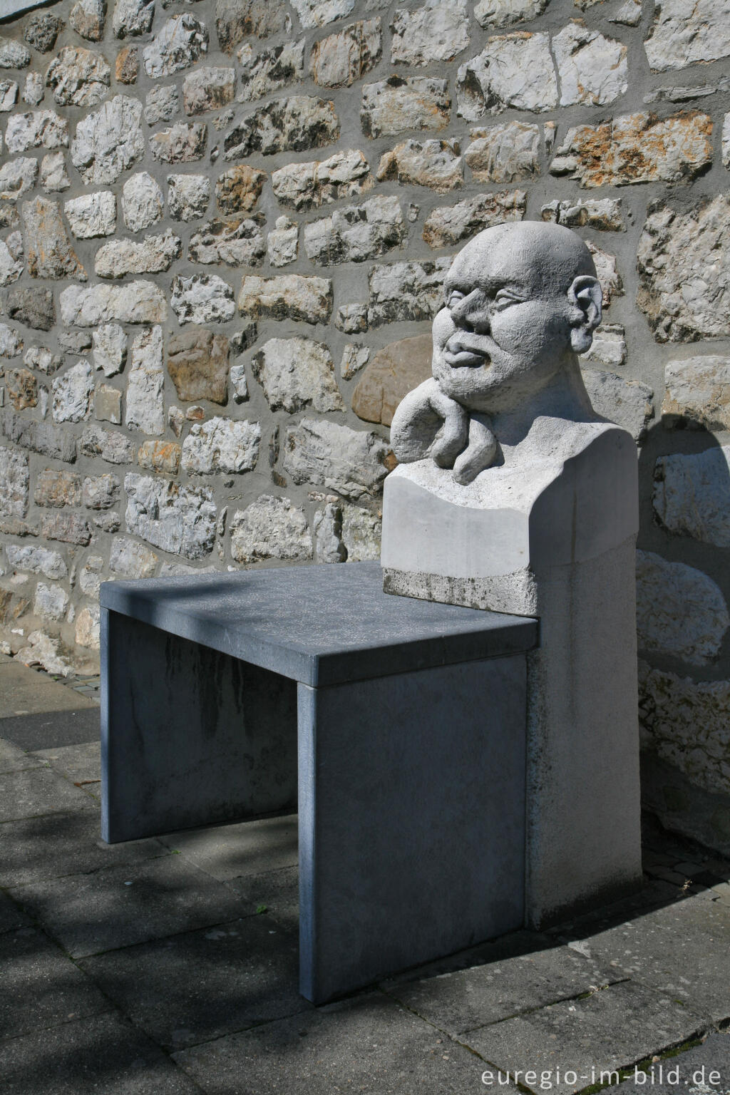 Detailansicht von André Hennecken und Günter Winterscheid, "Eunuch in Gedanken", Alt Breinig