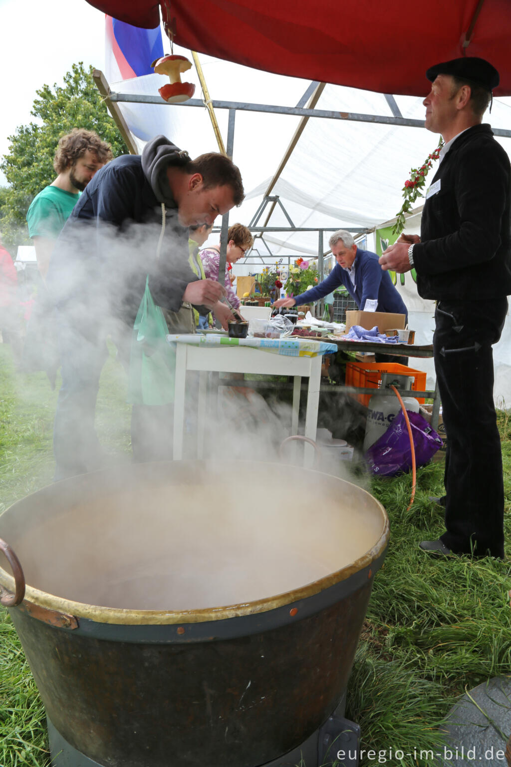 Detailansicht von Auf dem 9. Aachener Obstwiesenfest 2015