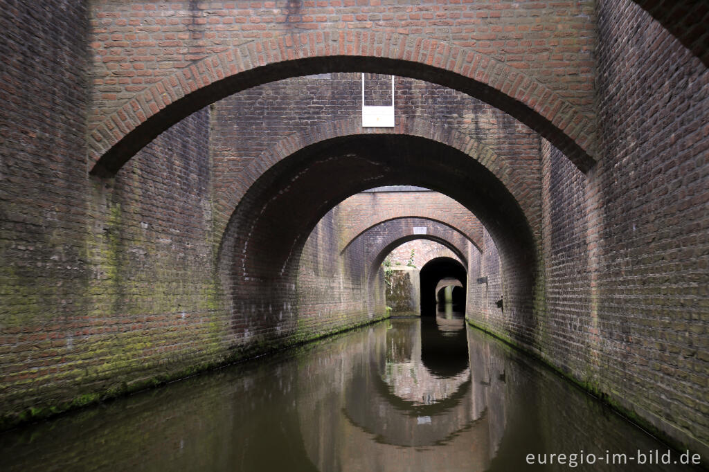 Detailansicht von Auf der Binnendieze in Hertogenbosch