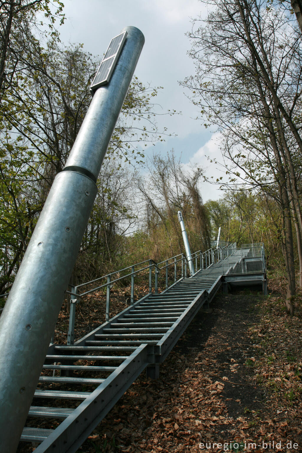 Detailansicht von Aufstieg zum Bergplateau des Carl-Alexander-Parks