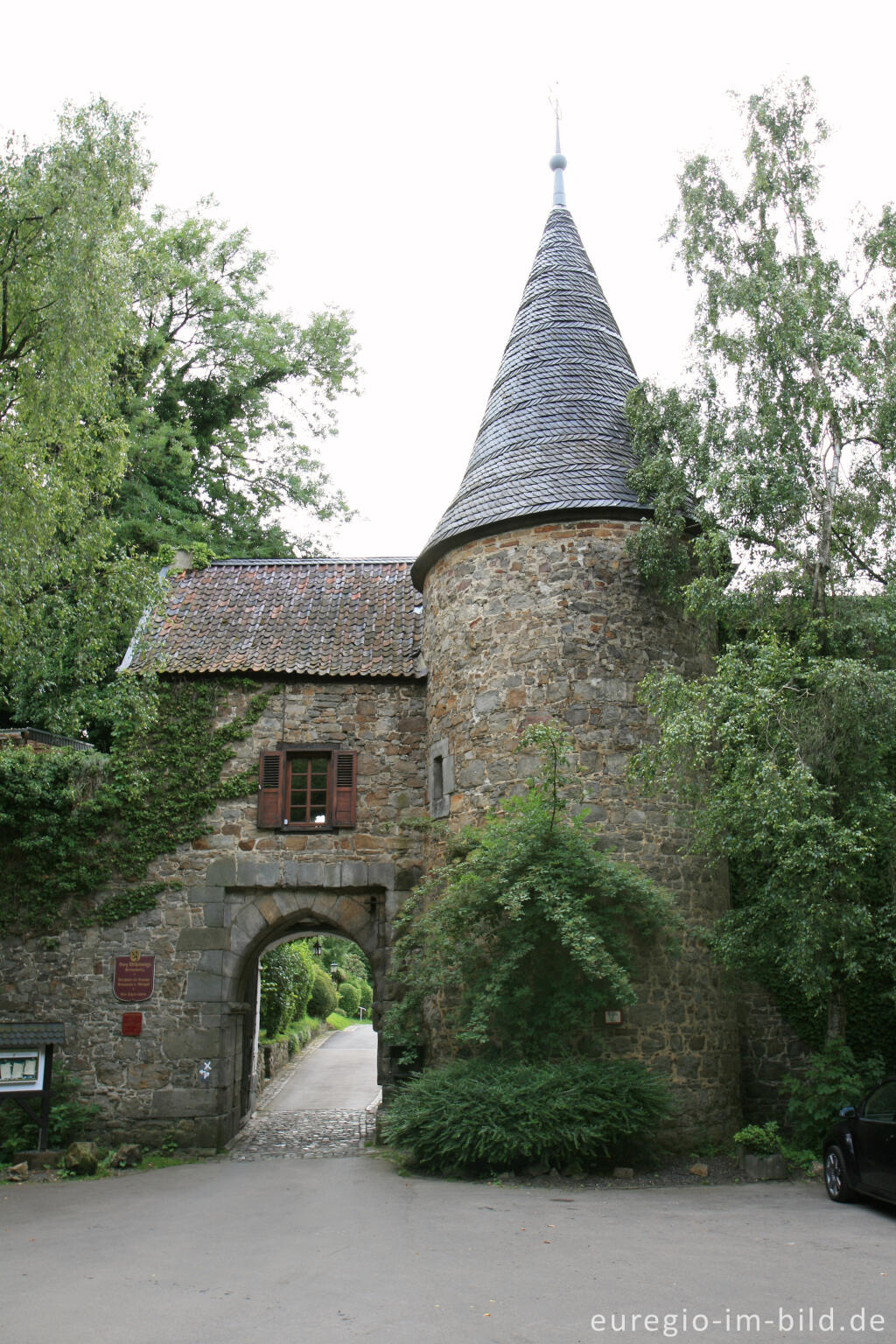 Detailansicht von Bei der Burg Wilhelmstein im Wurmtal