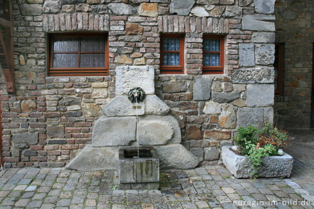 Detailansicht von Bei der Burg Wilhelmstein im Wurmtal