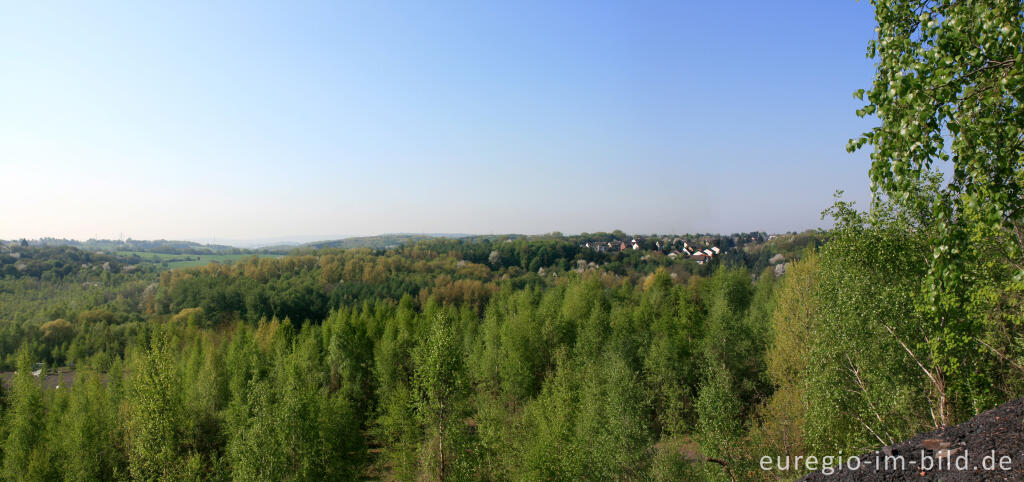 Detailansicht von Blick von der schwarzen Halde auf das Wurmtal, Panoramafoto