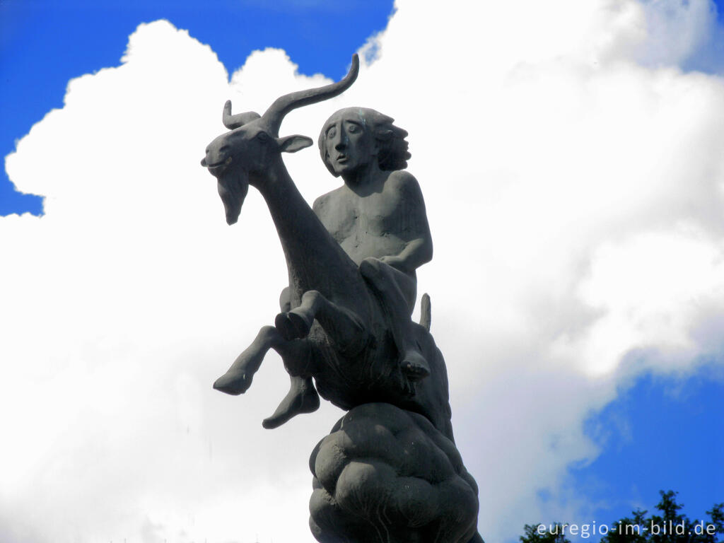 Detailansicht von Bockreiter, Denkmal, Herzogenrath