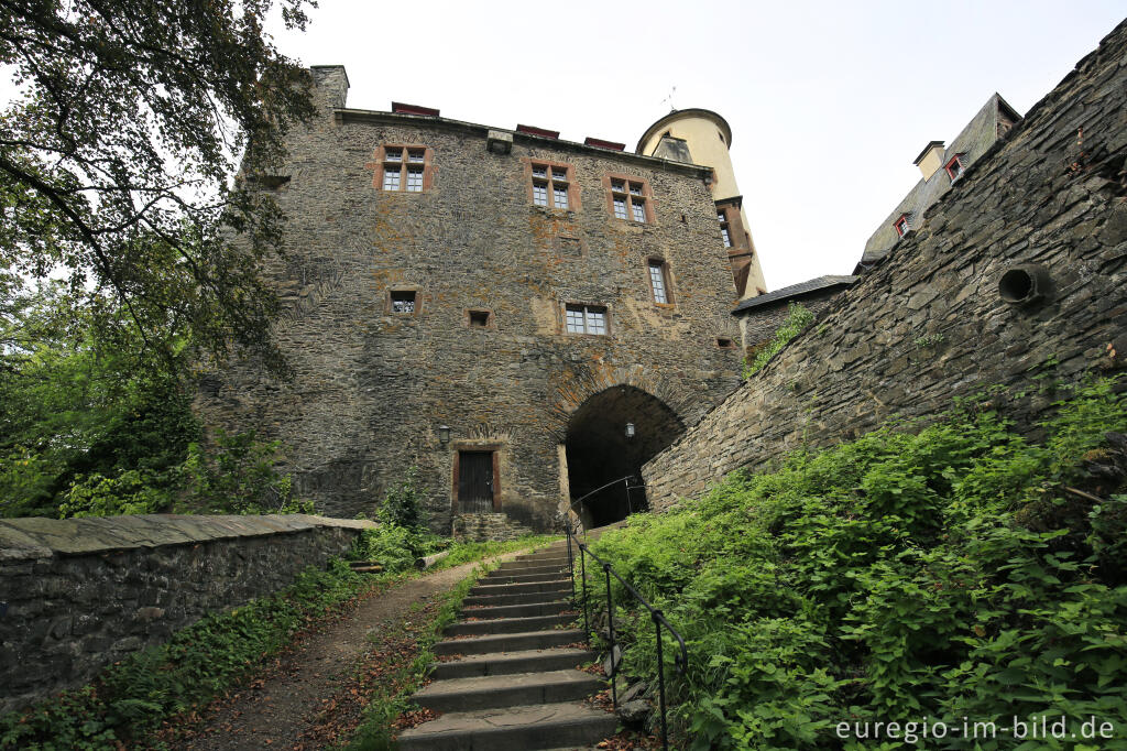 Detailansicht von Burg Neuerburg, Südeifel