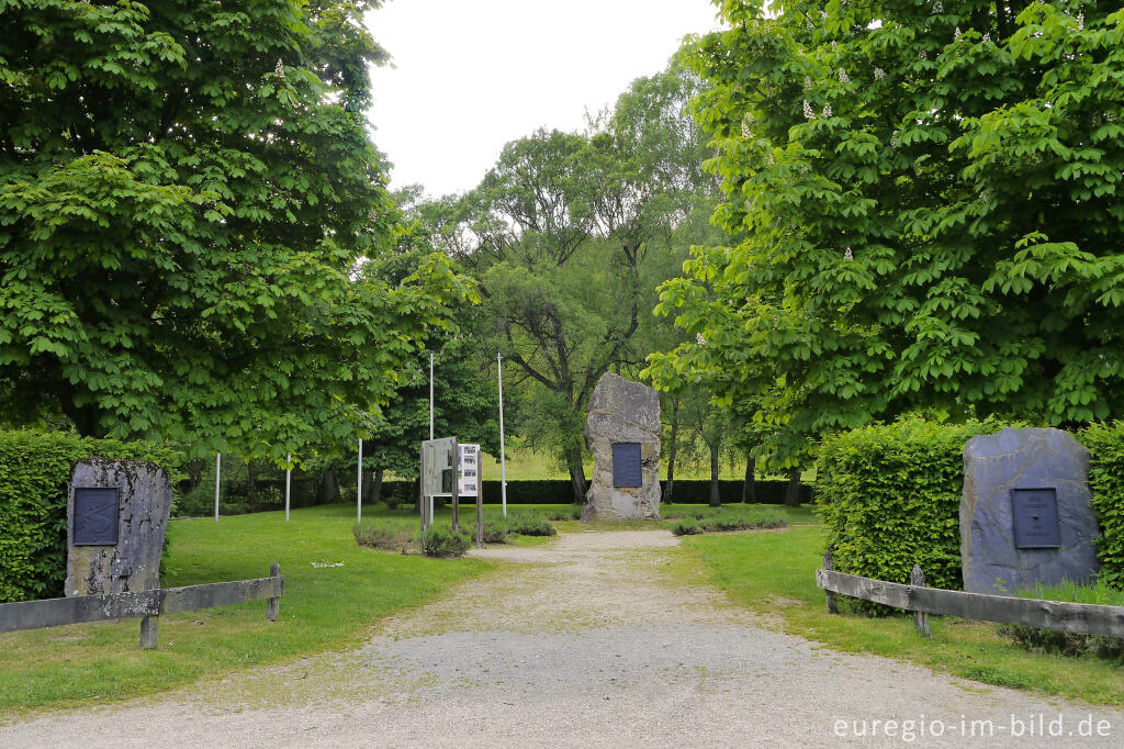 Detailansicht von Das Europadenkmal am Dreiländereck bei Ouren