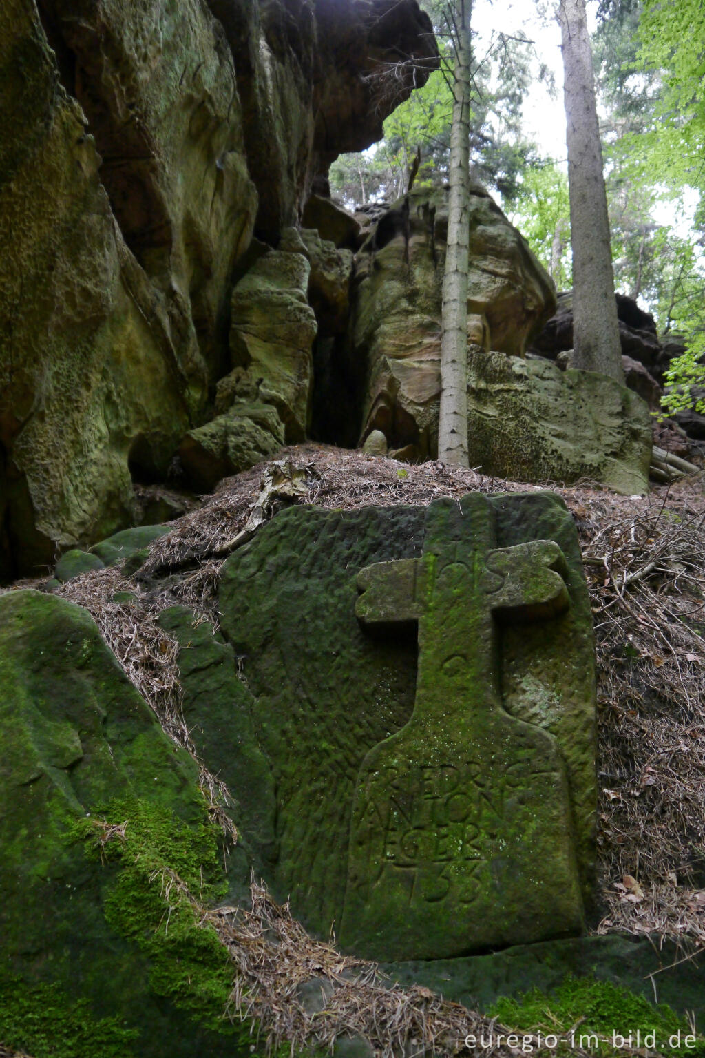 Detailansicht von Das Jegerkreuz, "Schweineställe" , Südeifel bei Bollendorf