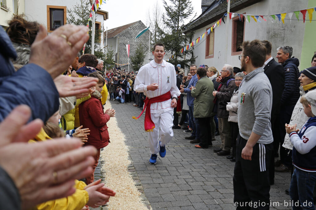 Der Raffer, Schönecker Eierlage von 2018