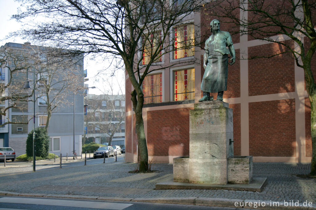 Detailansicht von Der Wehrhafte Schmied, Jakobstraße in Aachen