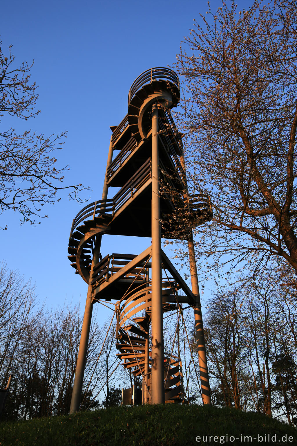 Detailansicht von DerKrawutschke-Turm auf dem Burgberg bei Bergstein