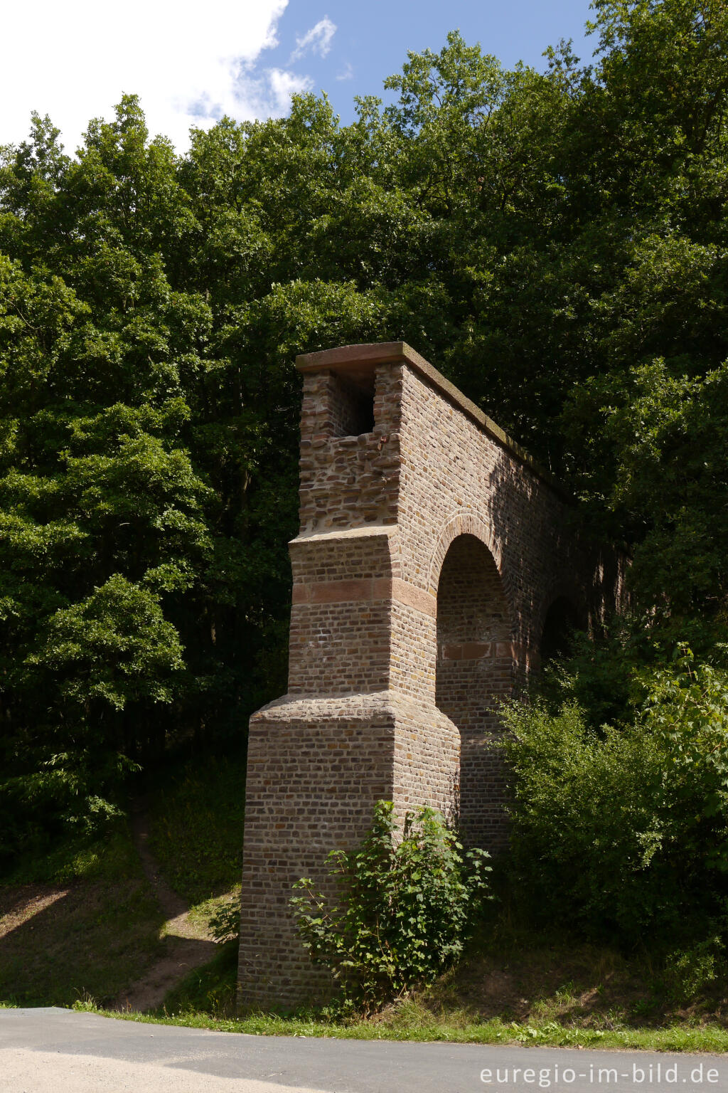 Detailansicht von Die Aquaeduktbrücke von Mechernich-Vussem