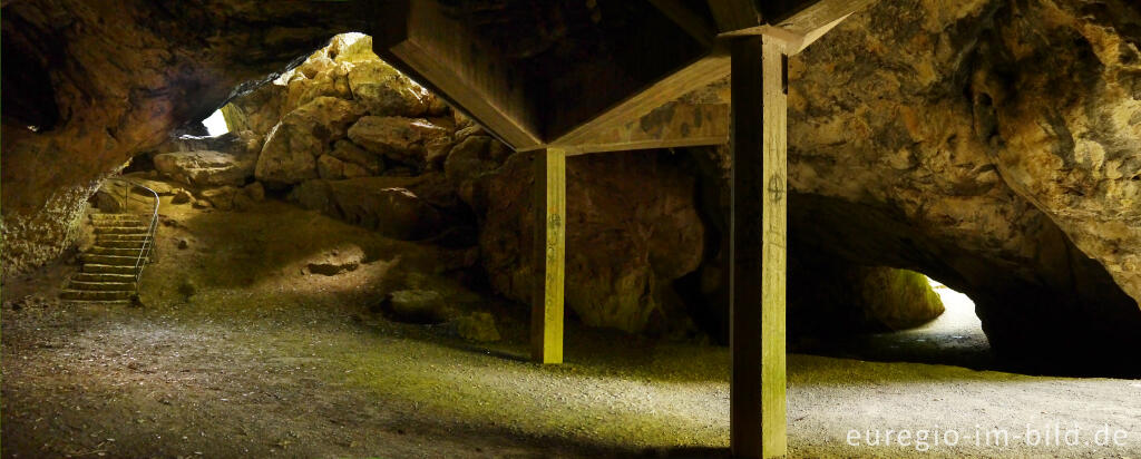 Detailansicht von Die Kakushöhle bei Mechernich in der Eifel