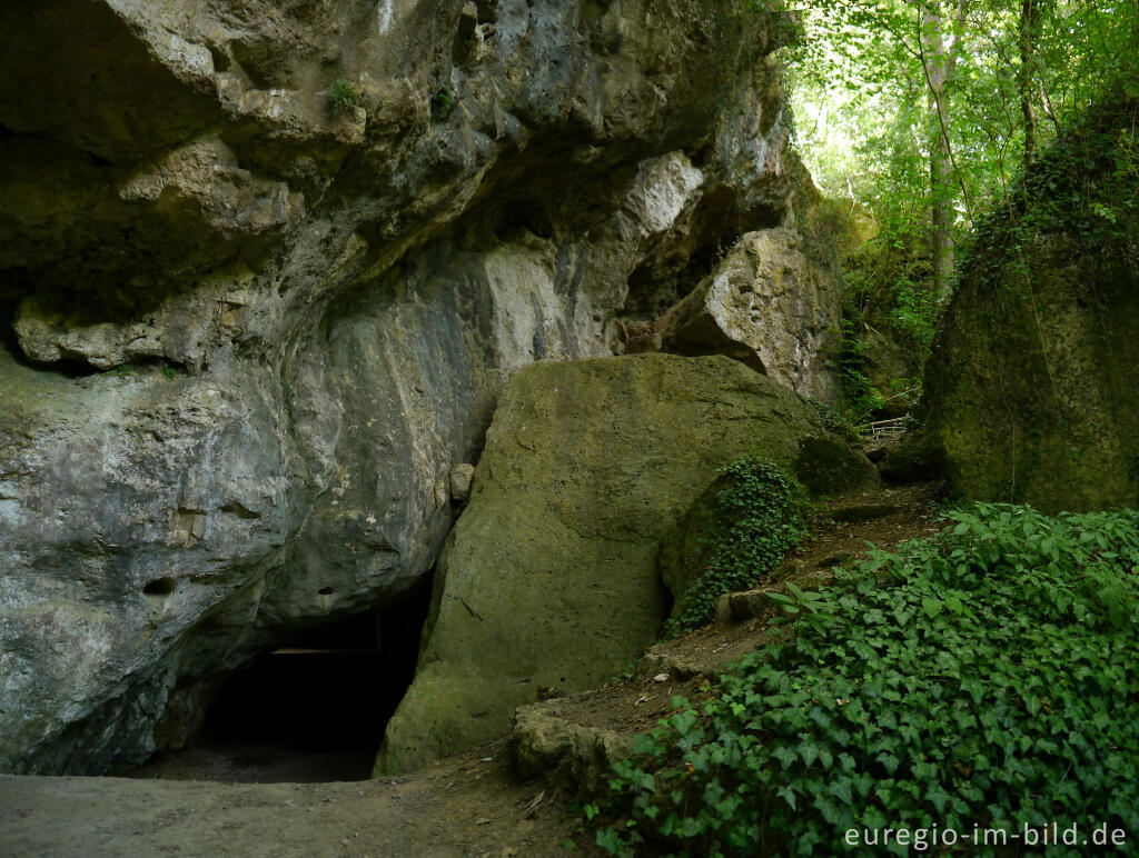 Detailansicht von Die Kakushöhle bei Mechernich in der Eifel