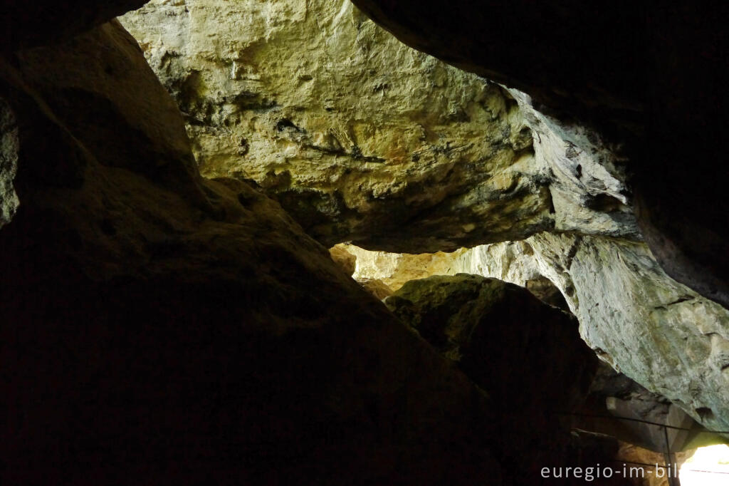 Detailansicht von Die Kakushöhle bei Mechernich in der Eifel