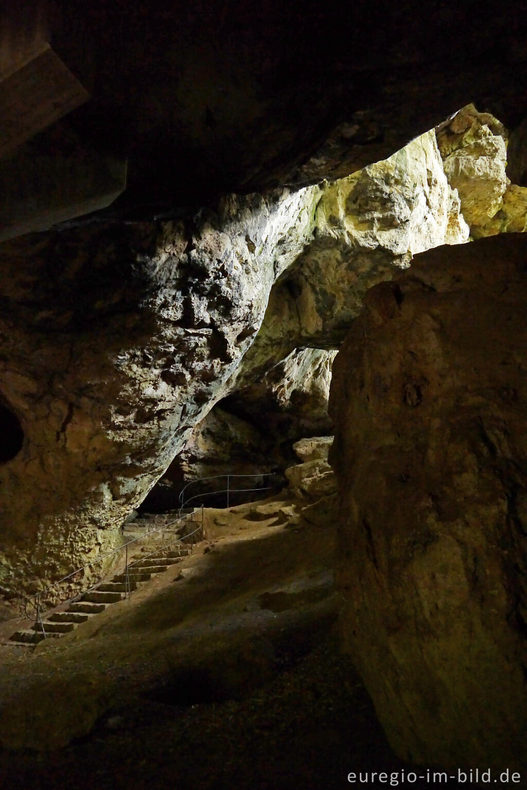 Detailansicht von Die Kakushöhle bei Mechernich in der Eifel