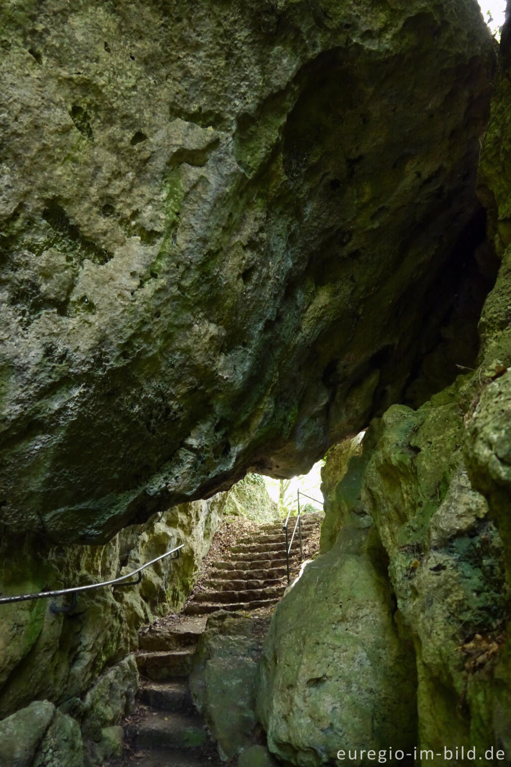 Detailansicht von Die Kakushöhle bei Mechernich in der Eifel