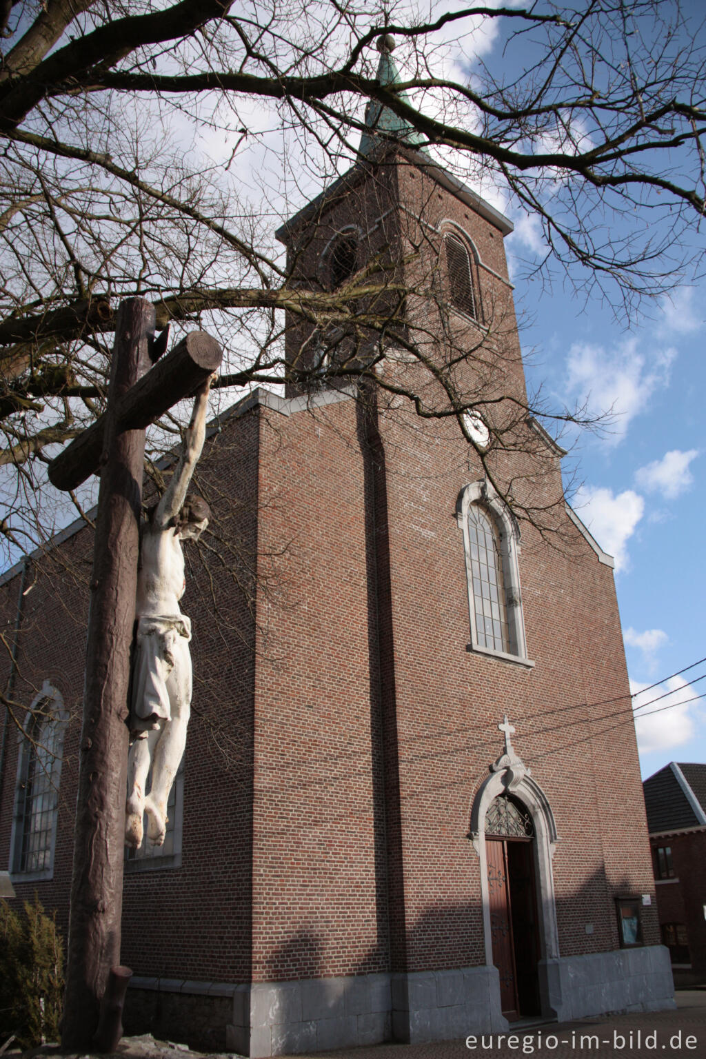 Detailansicht von Die Kirche Saint Lambert in Sippenaeken, Belgien