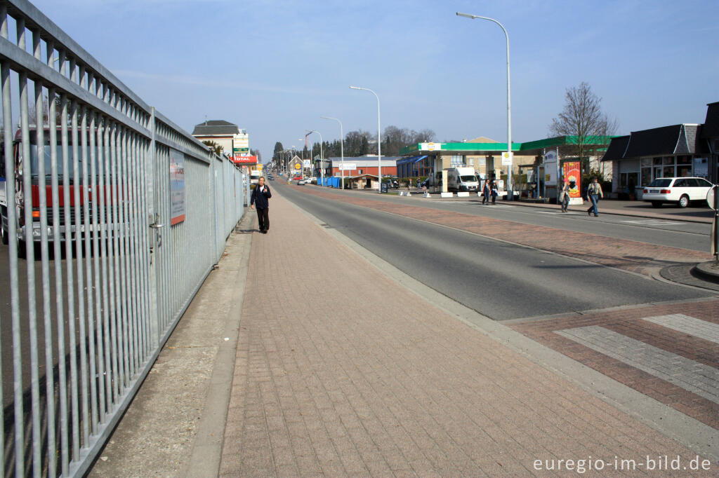 Die Lütticher Straße in Kelmis