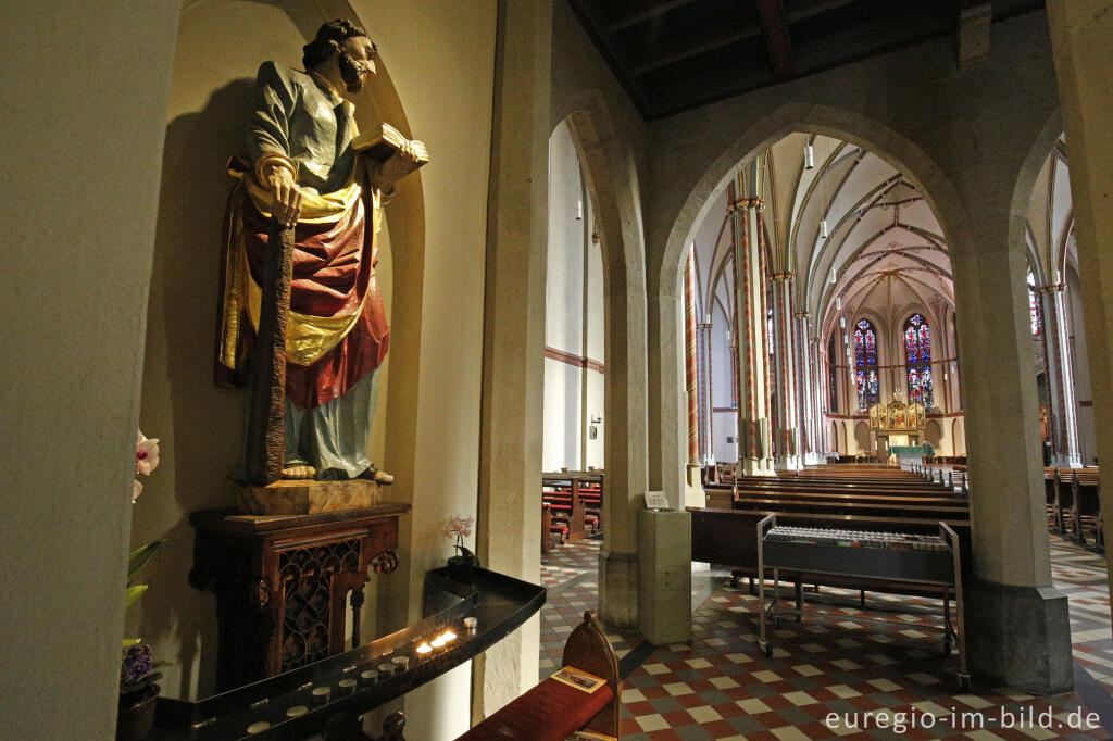 Detailansicht von Die Pfarrkirche St. Donatus in Aachen-Brand