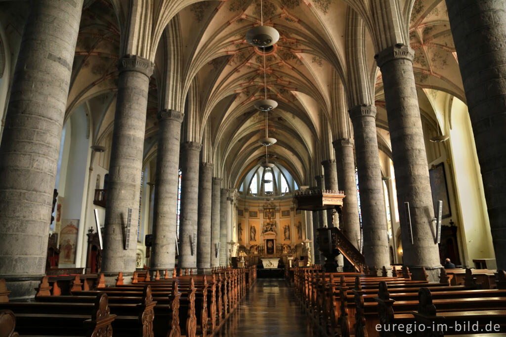 Detailansicht von Die Sint Martinuskerk  (St.-Martinuskirche), Weert (NL)