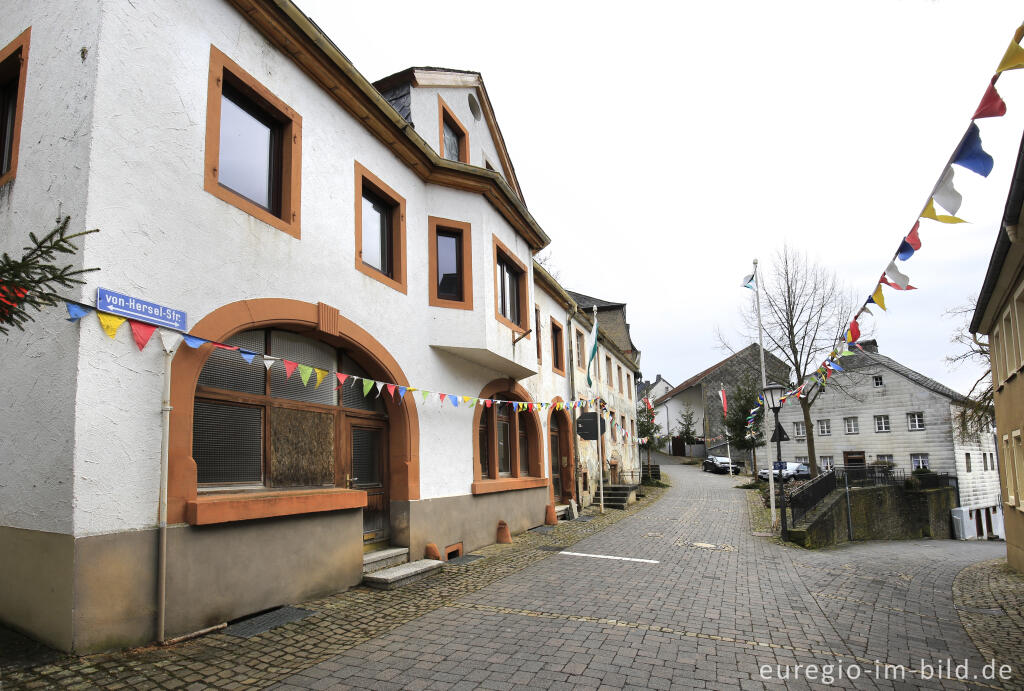 Detailansicht von Die von Hersel-Straße in Schönecken