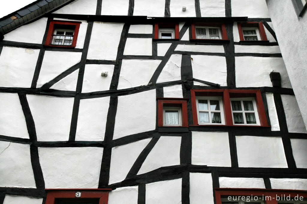 Detailansicht von Fachwerkhäuser in Monschau, Rureifel