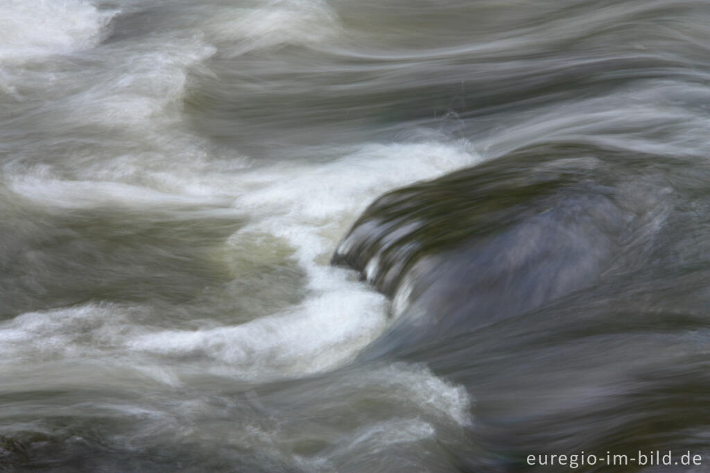 Detailansicht von Fließendes Wasser