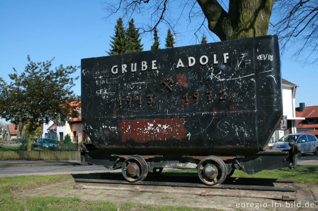 Detailansicht von Förderwagen der Grube Adolf, Merkstein