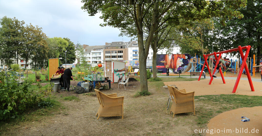 Detailansicht von Gemeinschaftsgarten HirschGrün und Spielplatz (Suermondt-Park). 2016