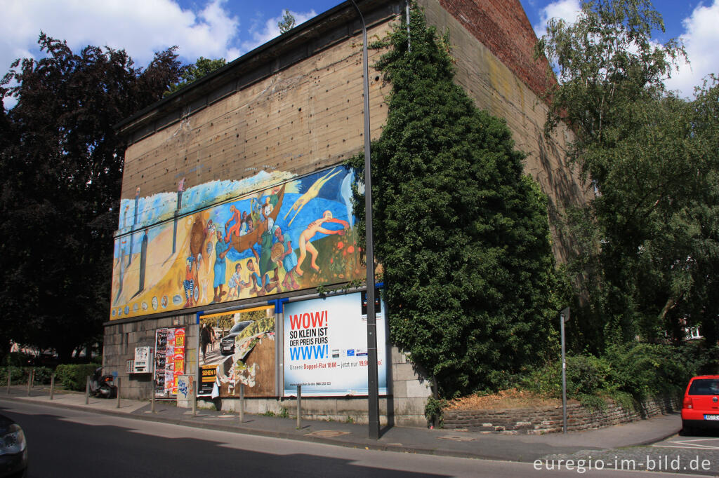 Detailansicht von Historisches Foto des Hochbunkers an der Sandkaulstrasse in Aachen