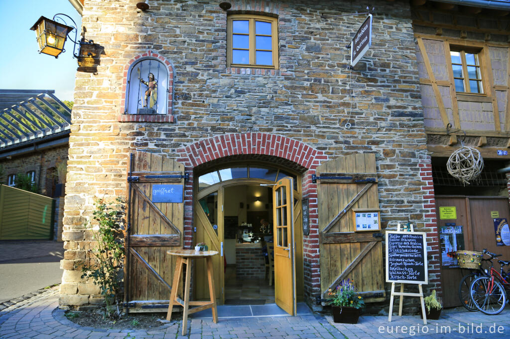 Detailansicht von Kaffeehaus St. Quirinus in Dernau