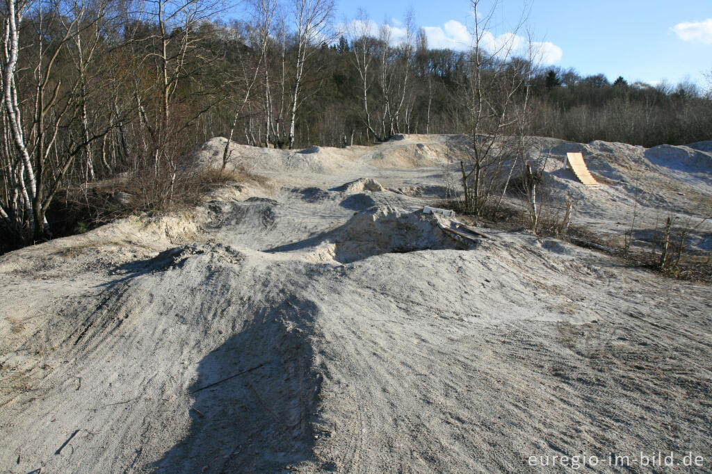 Detailansicht von Kalkberg im Wurmtal bei Würselen