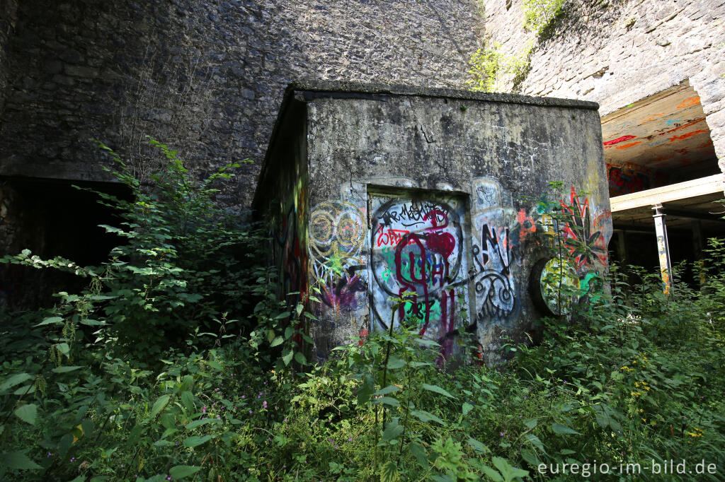 Detailansicht von Kalköfen auf dem Freizeitgelände Walheim