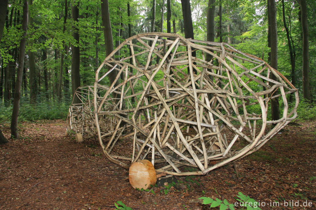 Detailansicht von Karin van der Molen & Pat van Boekel: "Space Invadors", Grenzkunstroute011, Aachen-Köpfchen