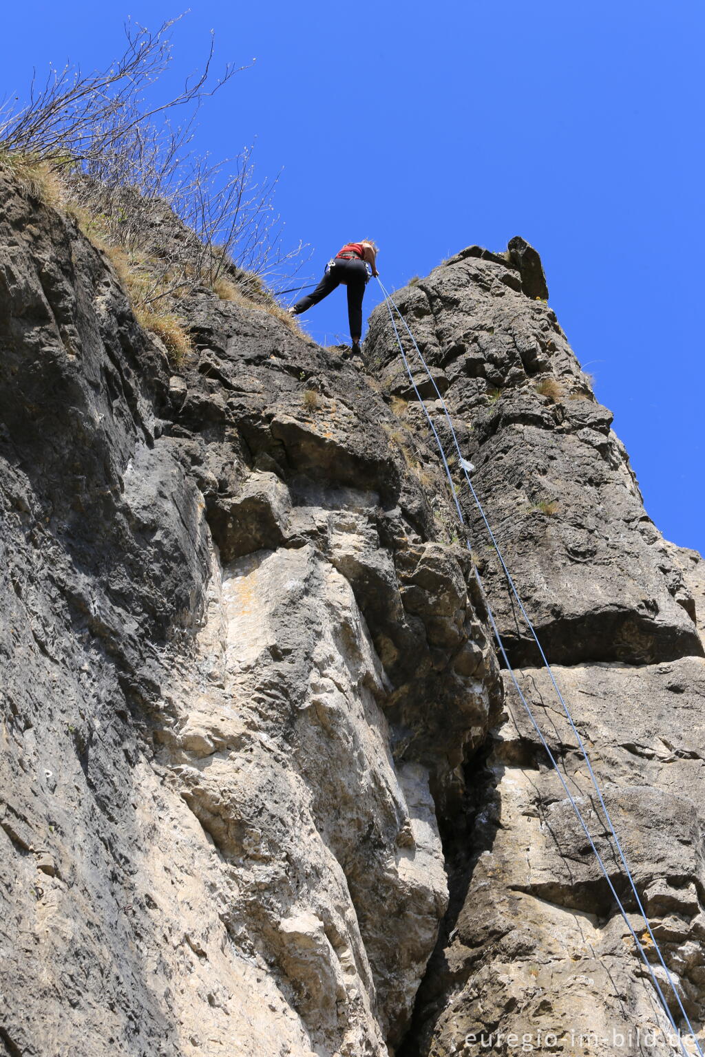 Detailansicht von Kletterfelsen Hustley