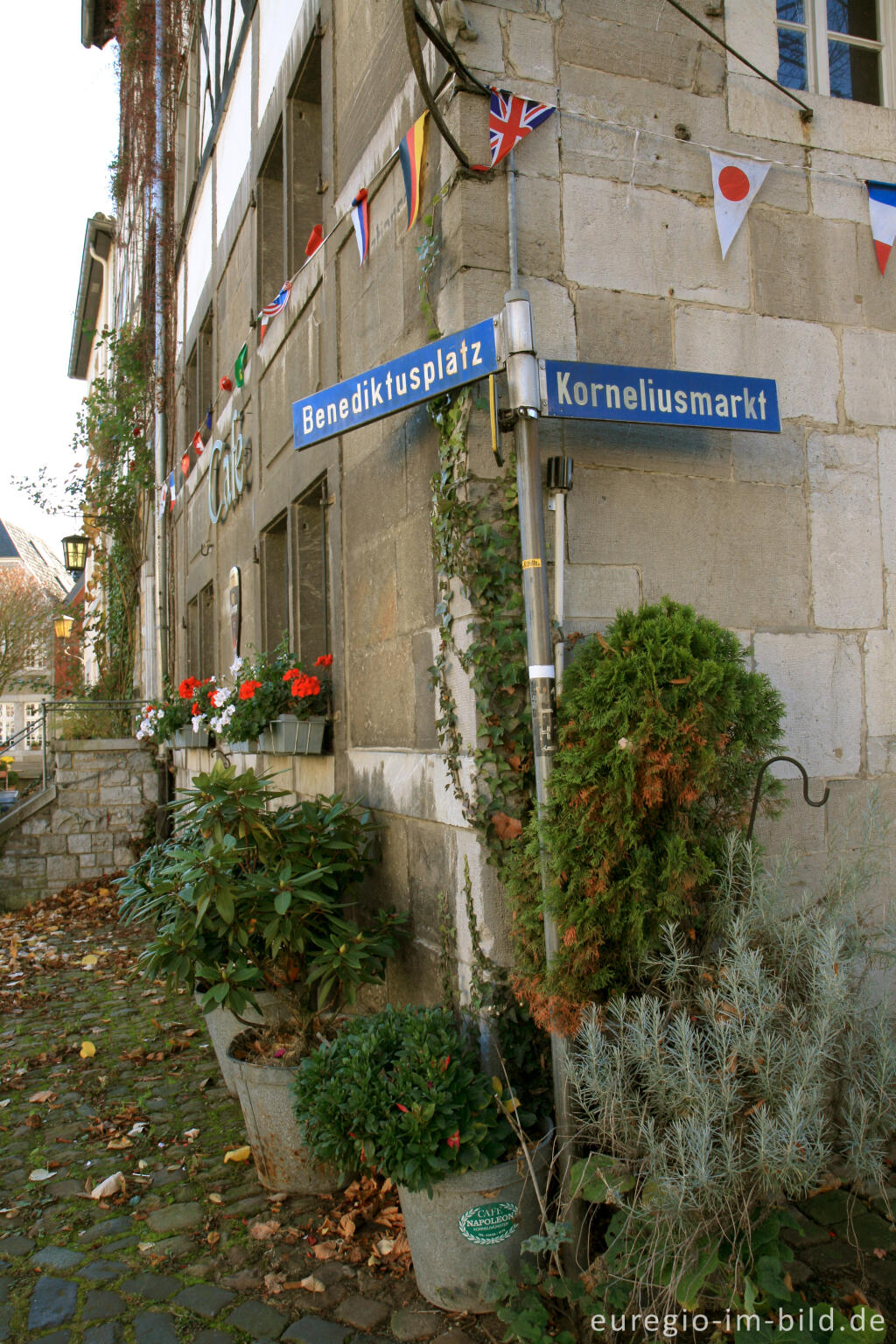 Detailansicht von Kornelimünster, Korneliusmarkt / Benediktusplatz