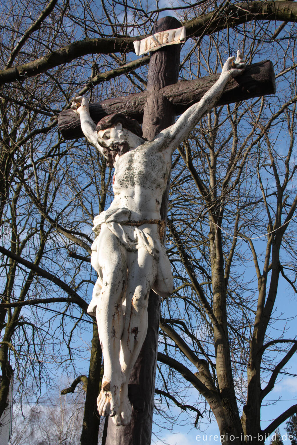 Detailansicht von Kruzifix bei der Kirche Saint Lambert, Sippenaeken, Belgien