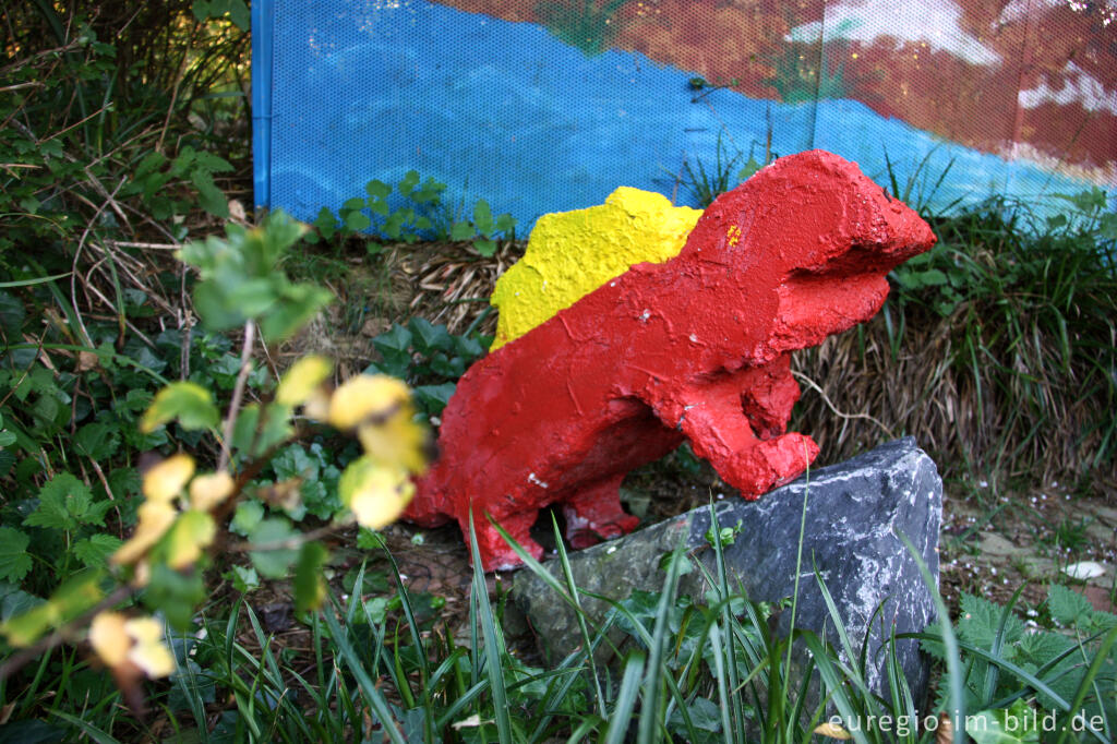 Detailansicht von Kunstobjekt im Hospizgarten des Hortus Dialogus