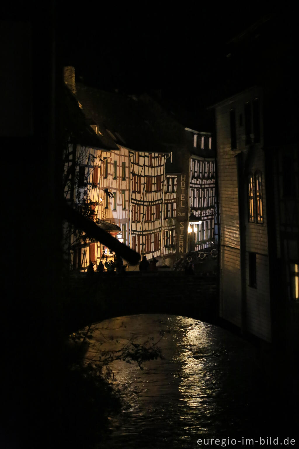 Detailansicht von Nächtliches Monschau an HalloweenMonschau