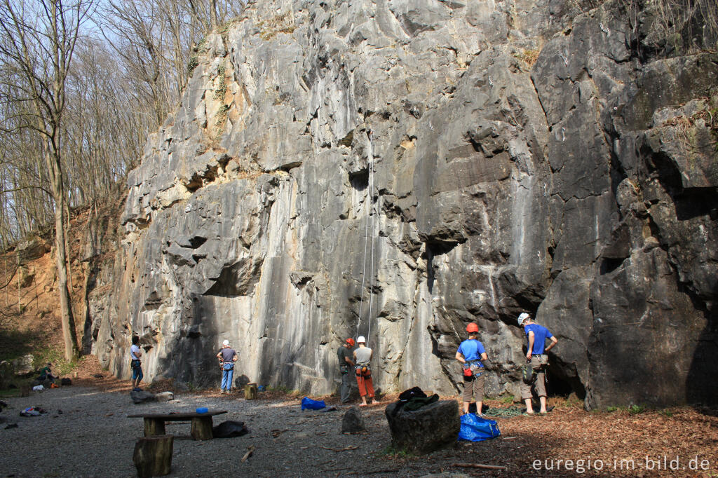 Detailansicht von Outdoor Climbing im Göhltal bei Kelmis