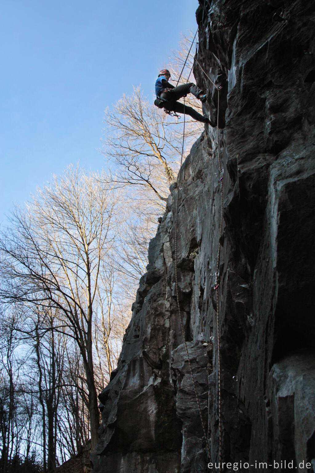 Detailansicht von Outdoor Climbing im Tal der Göhl bei Kelmis