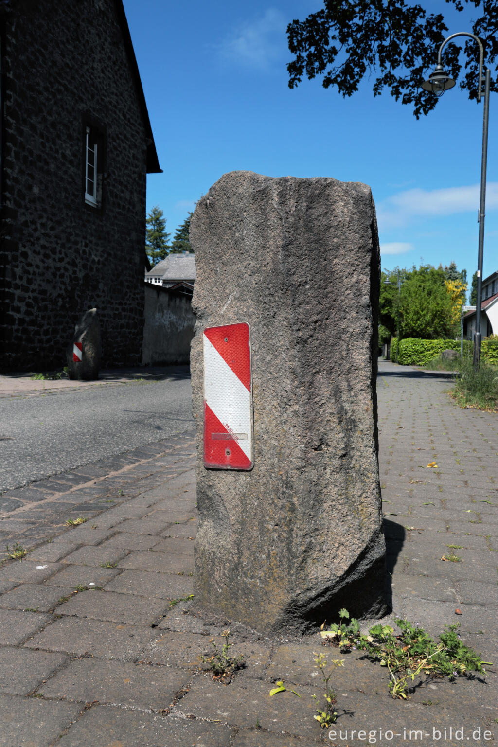 Detailansicht von Poller aus einer Basaltsäule in Mendig