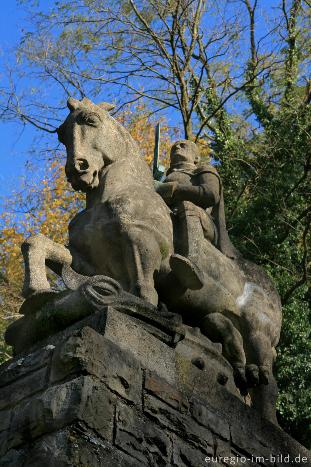 Detailansicht von Reiterstandbild, Kornelimünster