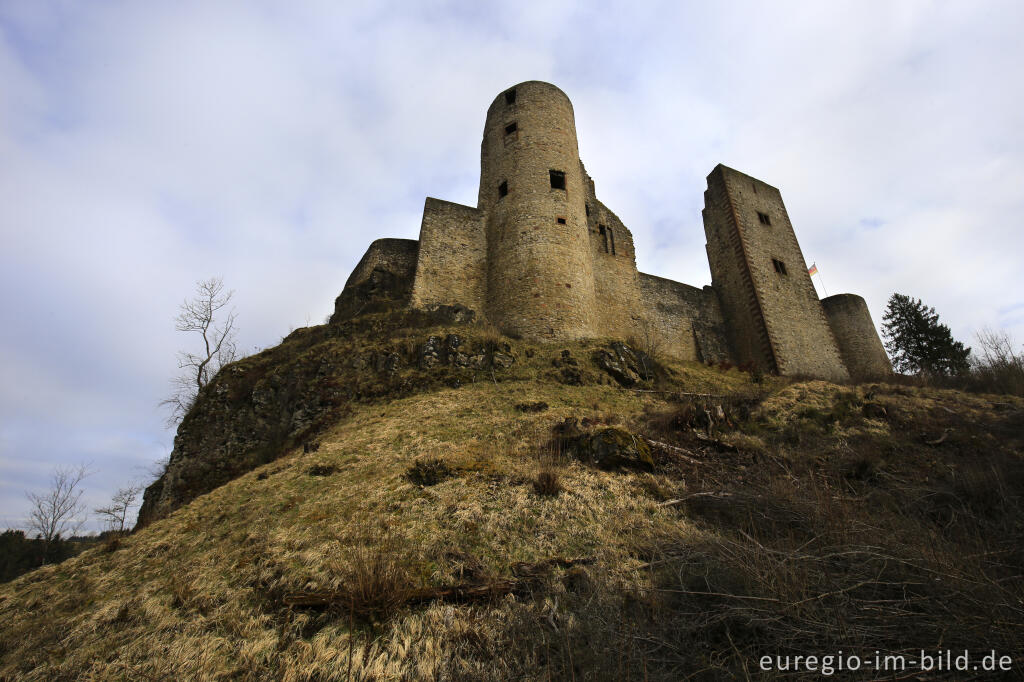 Detailansicht von Ruine der Burg Schönecken 