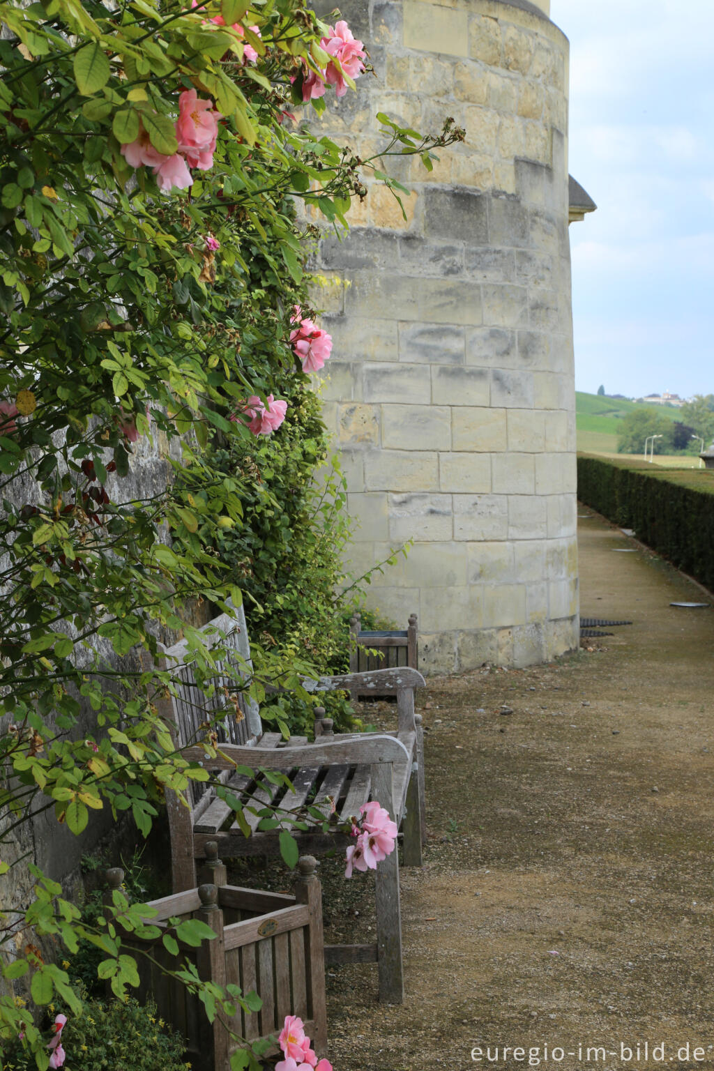 Detailansicht von Schloss Neercanne / Château Neercanne / Kasteel Agimont bei Maastricht