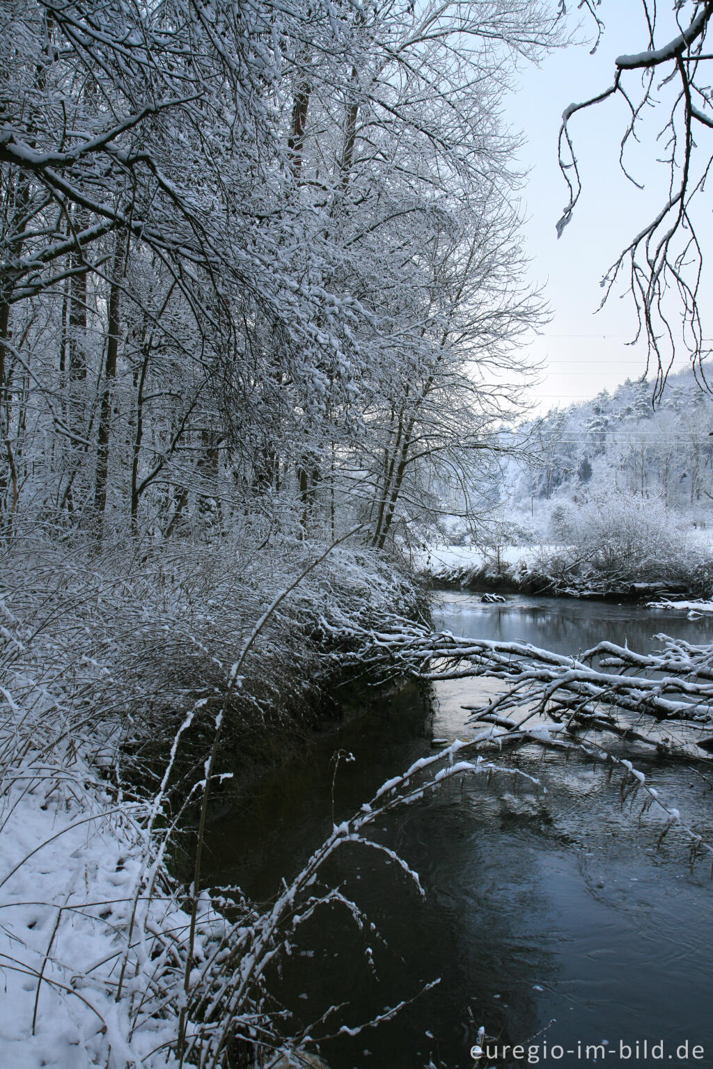 Detailansicht von Schnee im Wurmtal